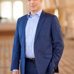 Portraitfoto von Prof. Dr. Tobias Just, Lehrstuhl für Immobilienwirtschaft und Wissenschaftlicher Leiter der IREBS Immobilienakademie, Universität Regensburg